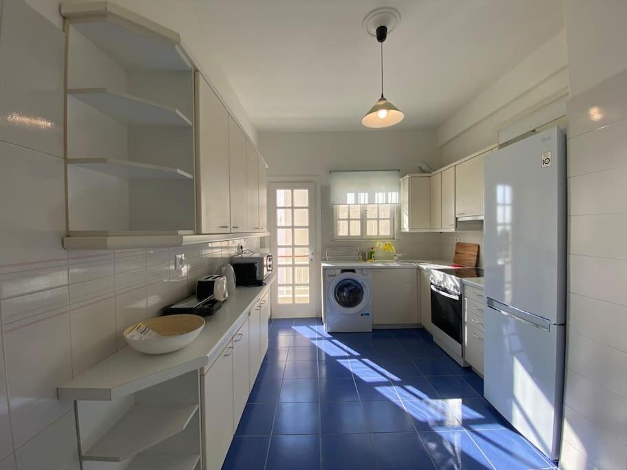 2-Bedroom Apartment In Athina Athen Exterior foto